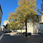 Le Logis Des Templiers Vieux Port La Rochelle