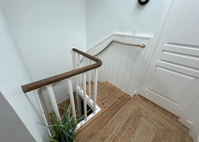 Le Logis Des Templiers Vieux Port La Rochelle (Charente-Maritime)